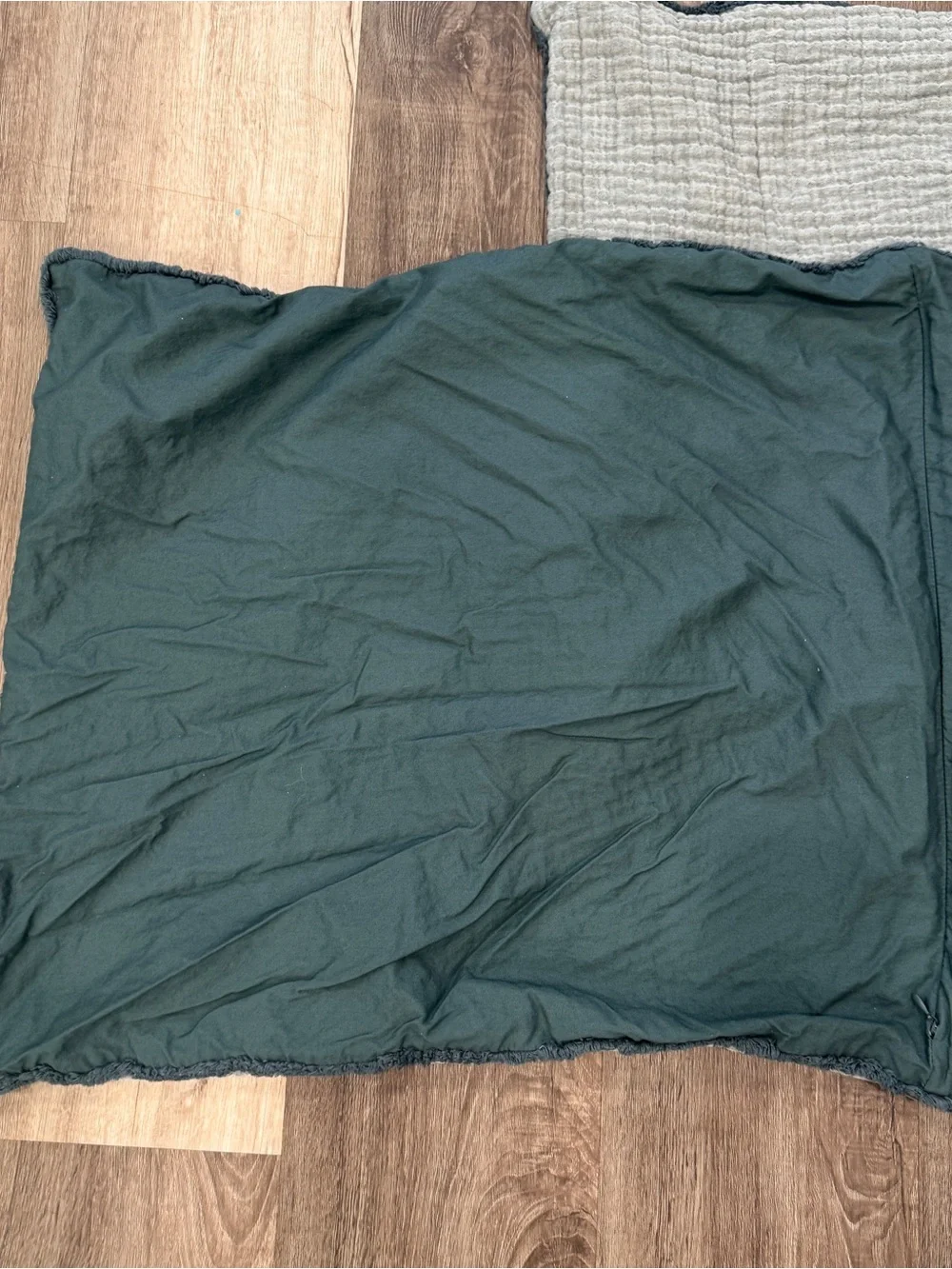 Casaluna dark teal